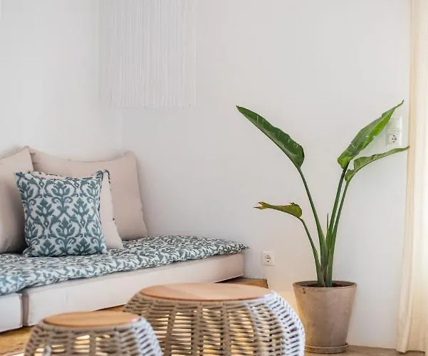 Levantes Ios Boutique Hotel 4*