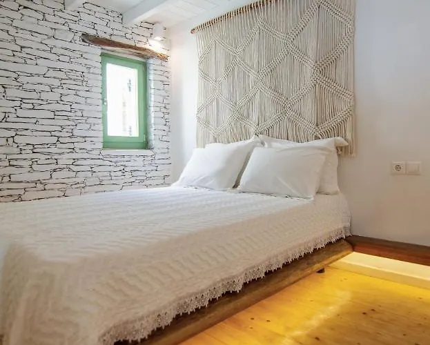 Levantes Ios Boutique