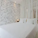 Levantes Ios Boutique 4* Mylopotas