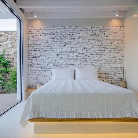 호텔 레반테스 이오스 부티크