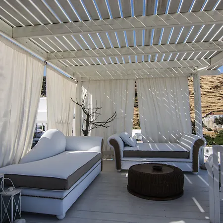 레반테스 이오스 부티크