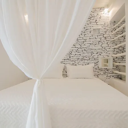Levantes Ios Boutique 4* Mylopotas