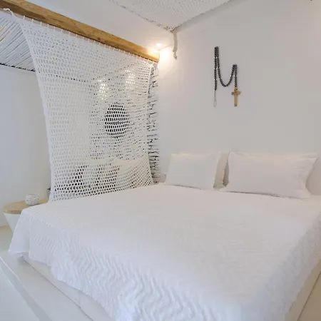 호텔 레반테스 이오스 부티크