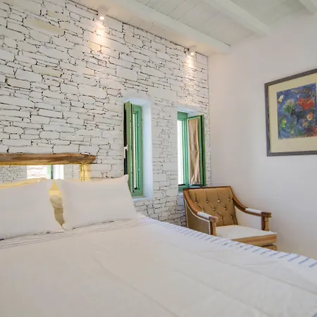 Otel Levantes Ios Boutique