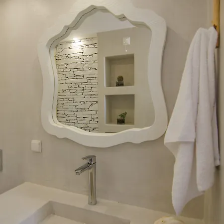Levantes Ios Boutique Hotel
