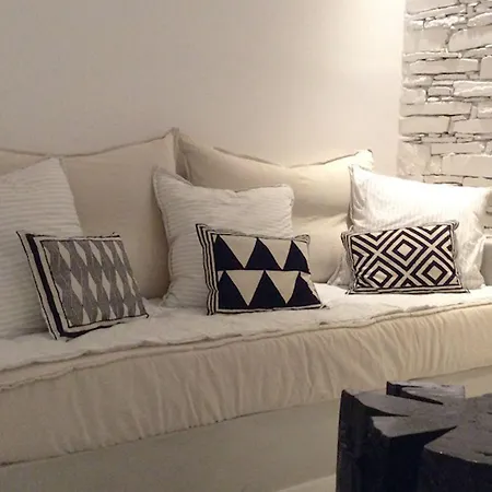 호텔 레반테스 이오스 부티크