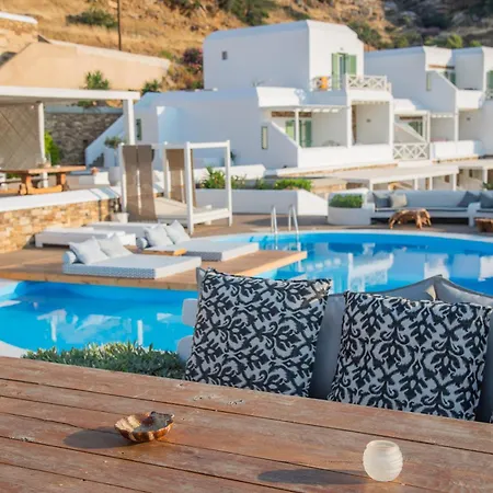 Levantes Ios Boutique Mylopotas