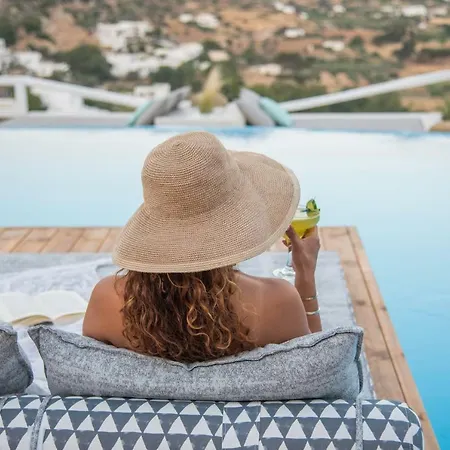 Levantes Ios Boutique Milopótasz