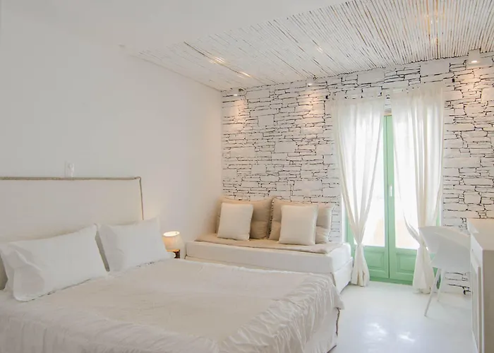 Levantes Ios Boutique Отель 4*