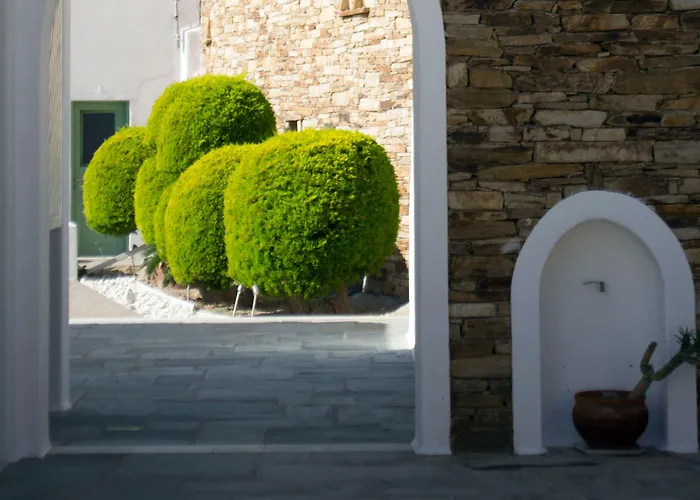 Levantes Ios Boutique